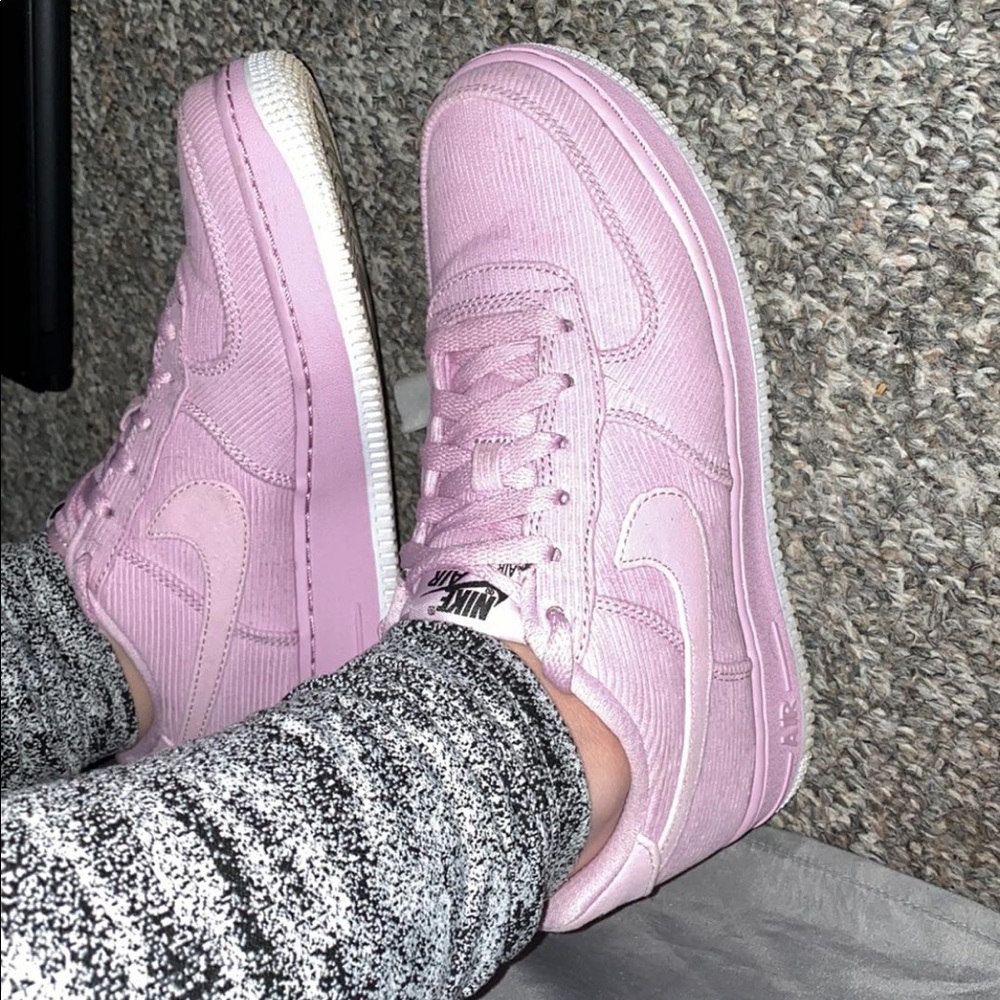 Nike Air Force 1